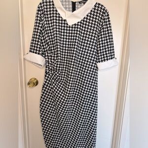 Retro Pin-Up Style Houndstooth Wiggle Dress